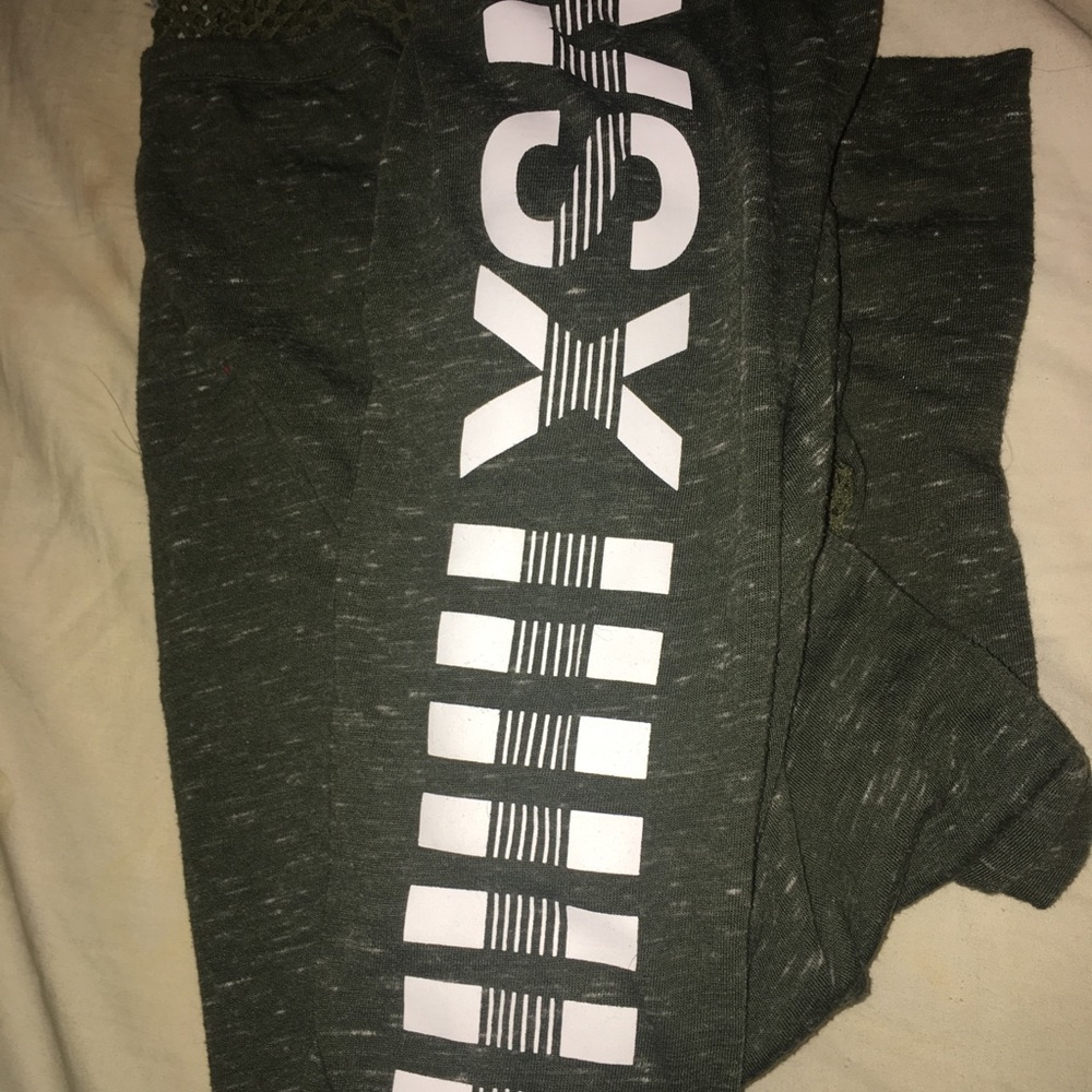 VICTORIA SECRET PINK VSX SPORT SHIRT